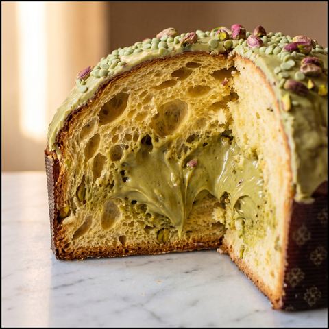 Panettone al pistacchio di Sicilia 1,2 KG - Farcito con crema al pistacchio di Sicilia